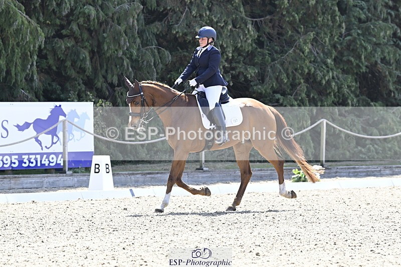 250810A-115642-05590 - 107-Sophie.DickinsonFurst.Ricci