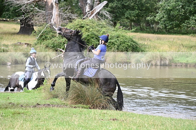 WJ7_1748 - Time at Water 10:48 to 11:13