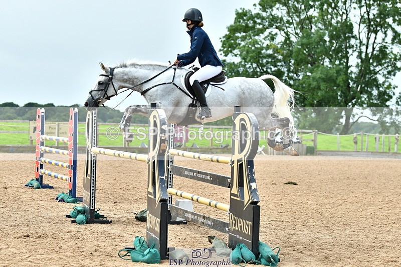 230805A-122744-00429 - Cls 3 Snr Foxhunter & 1.20m Open
