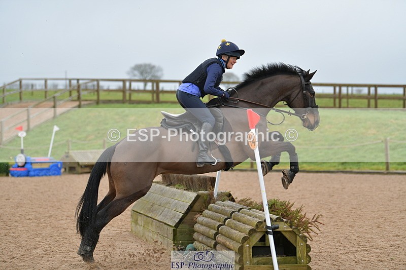 240203A-101304-00055 - 70cm