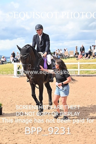 BPP_9231 - CLASS 21 SAT Redpost Equestrian Senior Foxhunter/1.20m Open