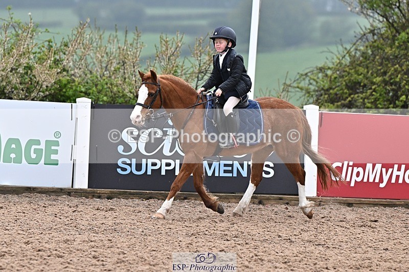 260414-151140-00029 - Cls 1+2 Clear Round 40cm and 50cm