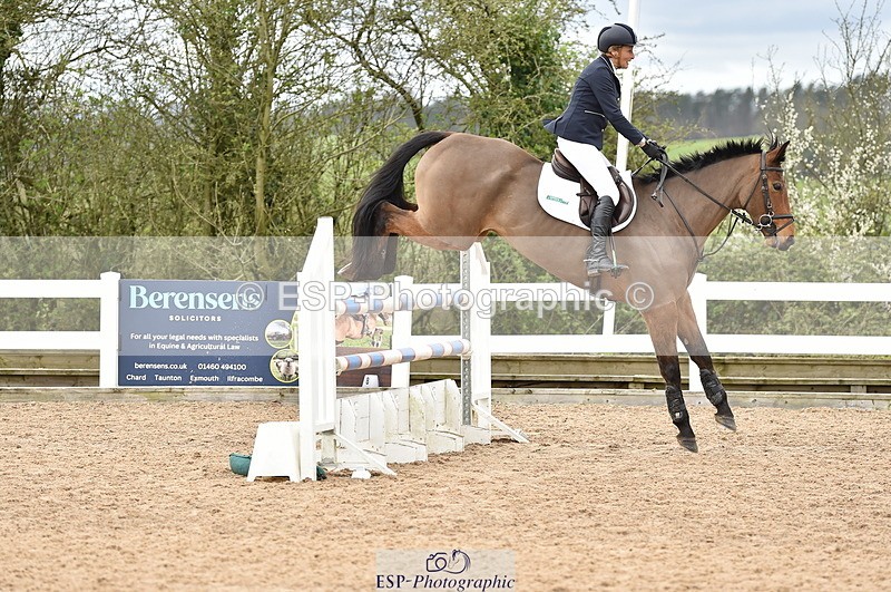 240403A-135450-00660 - Cls 4 Newcomers and 1.10m Open