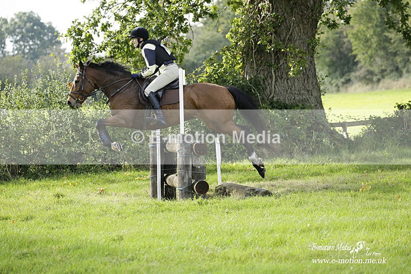  WWHT 171021 3135 - Intermediate (0.90m)  17/10/21