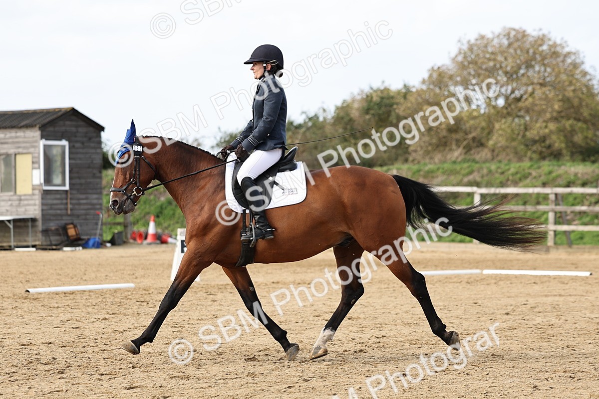 SBM_002279 - Class 50 - Novice 1