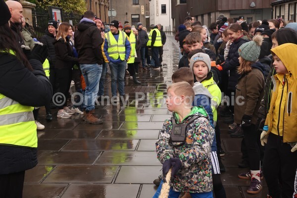 DAD_1960 - Stromness Yule Log Pull