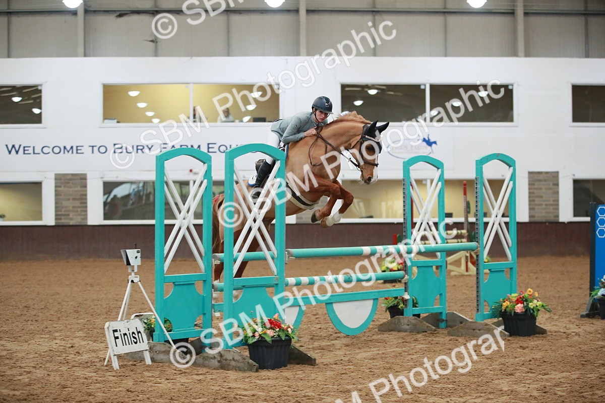 SBM_000892 - Class 4 - Senior Newcomers - 1.10m Open