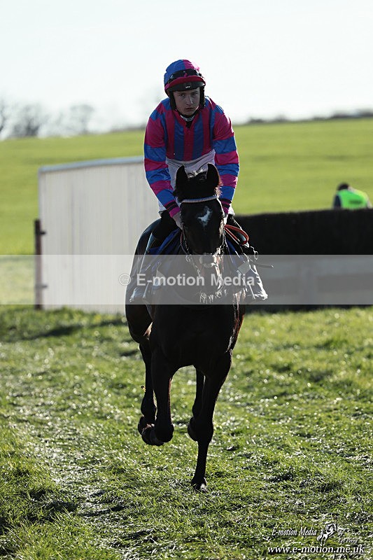 PtP 210326 1227 - VWH Cirencester Races 21/03/26