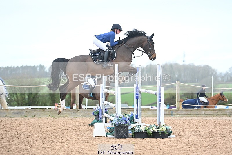 240316A-095349-02482 - Cls 13 Snr 1.05 and 1.10m Open