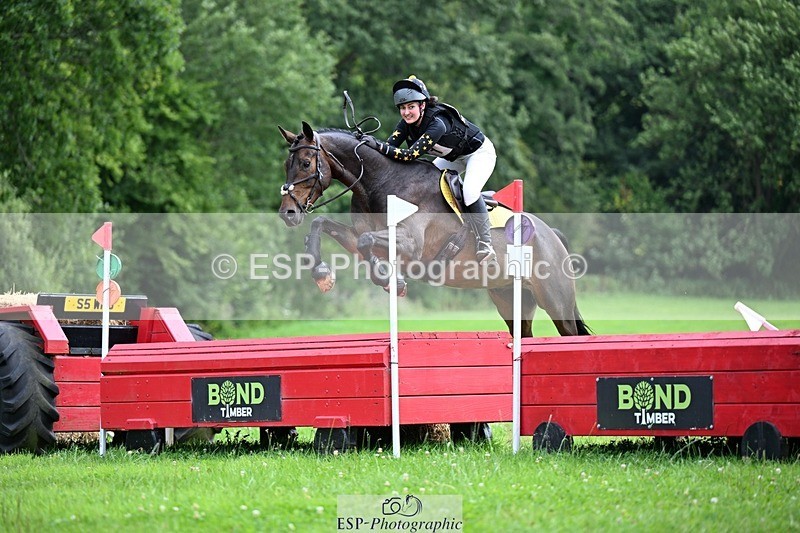 240803-135550-06742 - 211-Bethany_Hull-CARRICK_DIAMOND_OLIVER