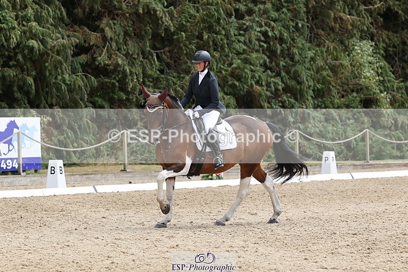 250809A-141903-03961 - 122-Lorraine.MorrisLissyegan.coloured.lady