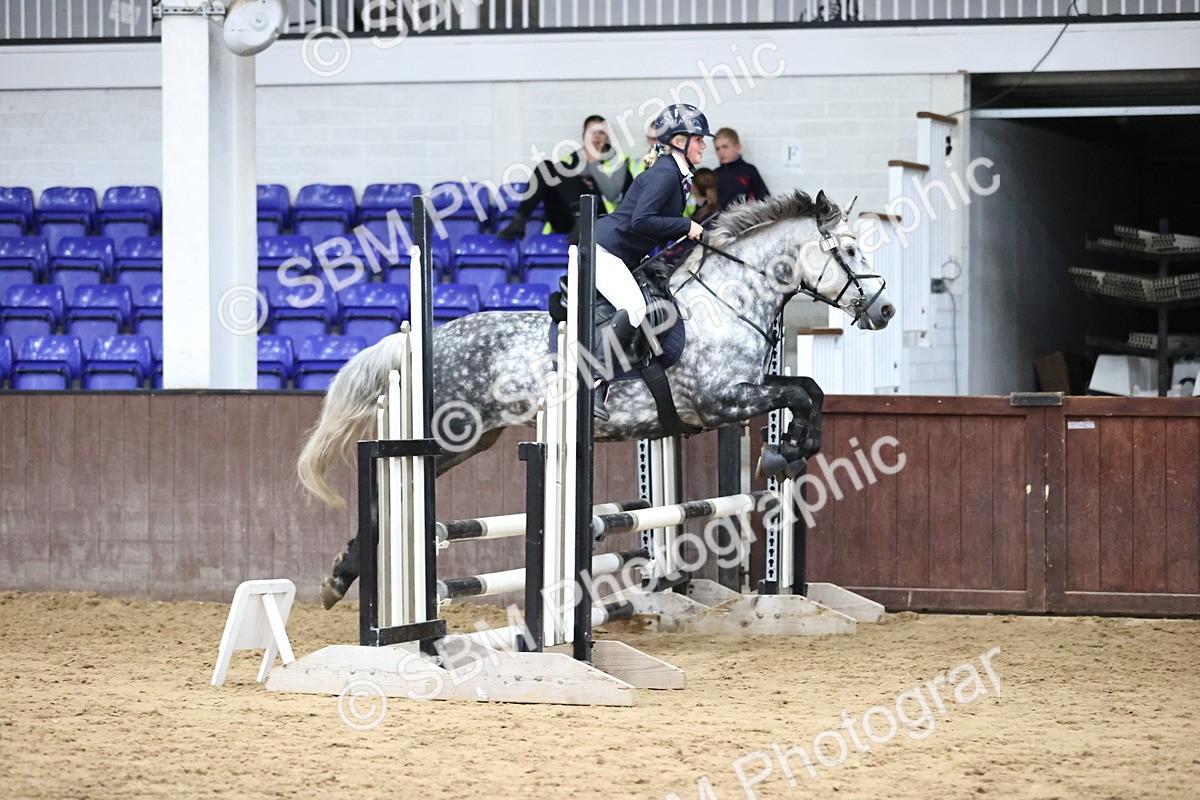 SBM_001487 - Class 5 - Henlow Veterinary Hospital 70cm