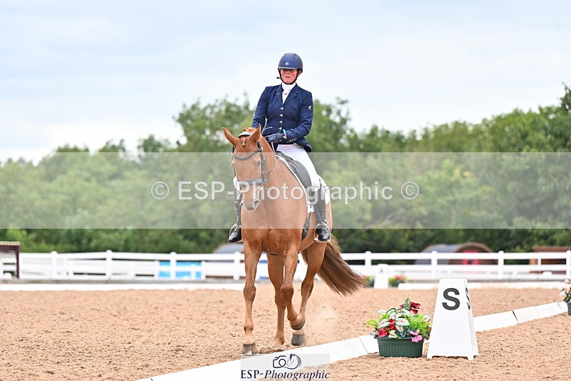 240817A-150055-09748 - 302-Charlotte.Billson-Killycloghan.Sun.King