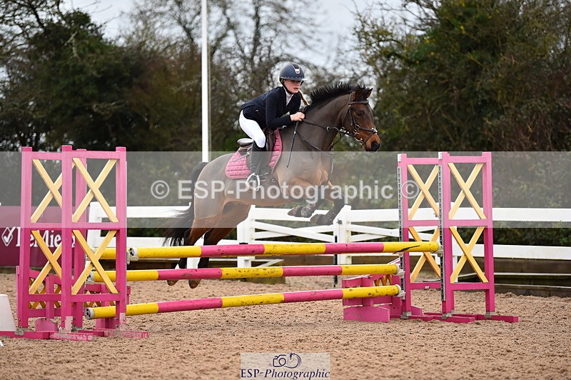 231203A-100522-00284 - Cls 2 British Novice & 80cm Open