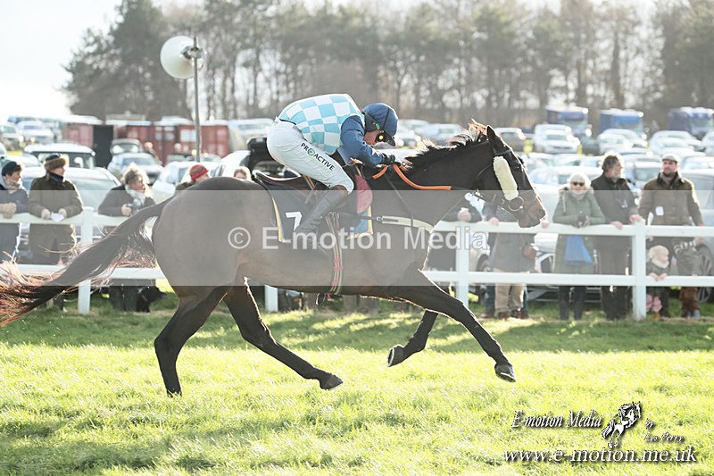 PtP 301125  0400 - Hursley Hambledon Point-to-Point Larkhill Racecourse 30/12/2025