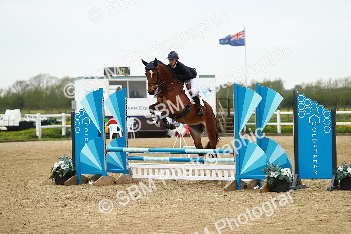 SBM_000278 - Class 2 - Senior British Novice 90cm