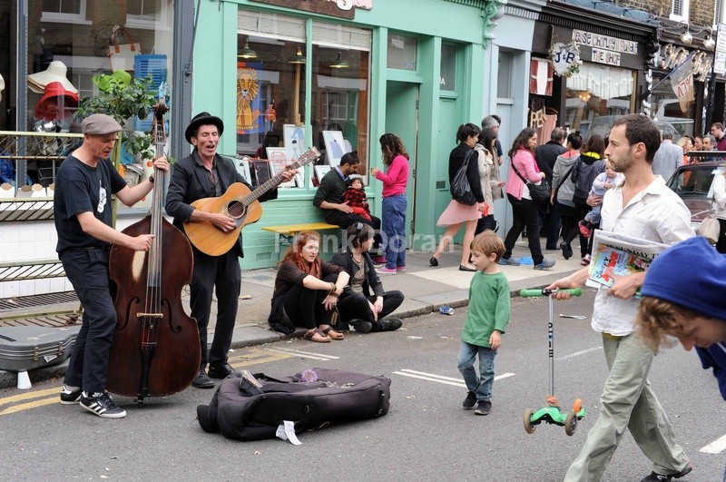 Street Musicians - Frank Doran