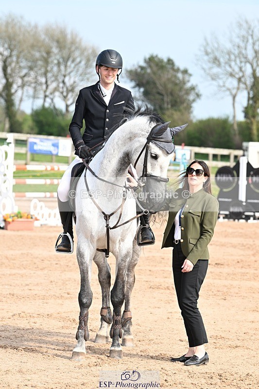 250425-160724-10590 - Cls 22 - 1 Star Gold Tour