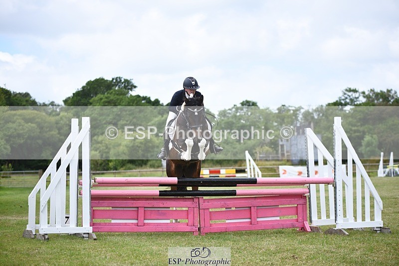 240630-120526-00623 - 924-Shona_White-Rosie