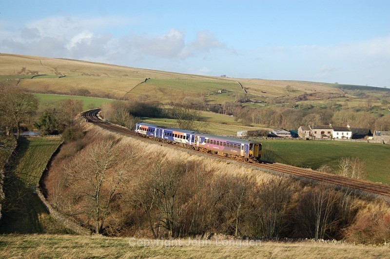 23.11.12 - 153334 & 158xxx 08.49 Leeds - Carlisle, Smardale - Smardale