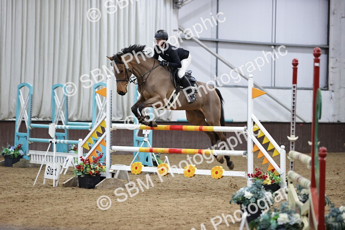 SBM_001697 - Class 5 - Redpost Equestrian Senior Foxhunter/ 1.20m Open
