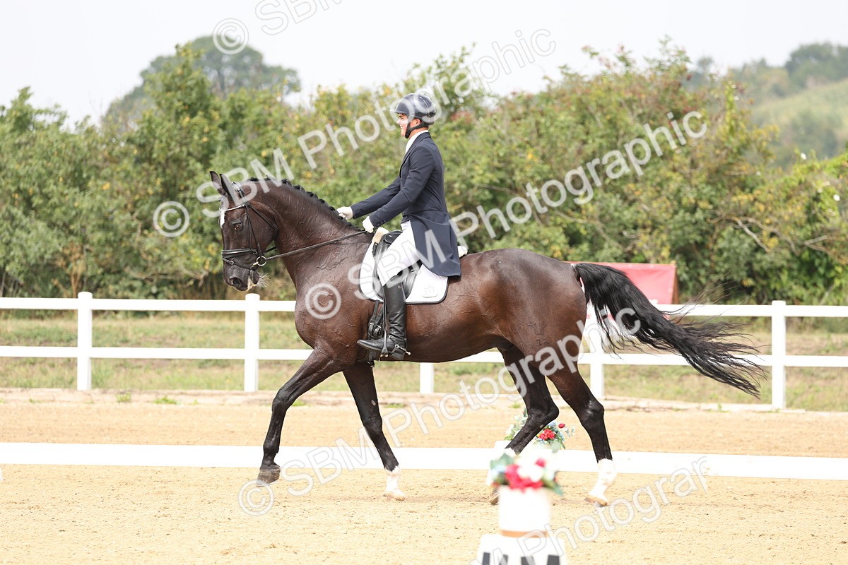 SBM_007135 - Class 9 - FEI INT I - 13.37-14.33