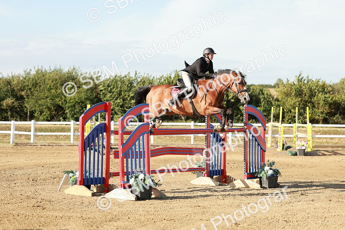 SBM_008755 - Class 6 - National 1.30m 1.40m Open Handicap