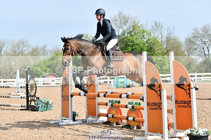 240511A-100357-11434 - Cls 28 95cm National Am Quali