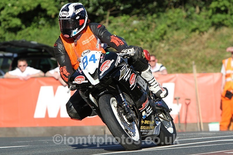  - Saturday Practice Newcomers/Supertwins