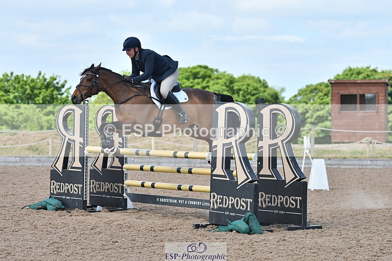 240609A-111447-04460 - Cls 17 Snr 1.05m Open