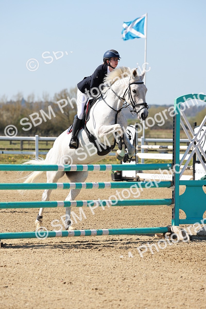 SBM_004568 - Class 17 - Senior Newcomers - 1.10m