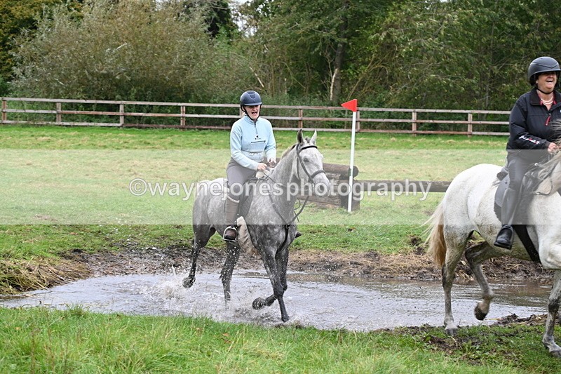 WJ6_6881 - Time at Photographer 13:06 to 13:23