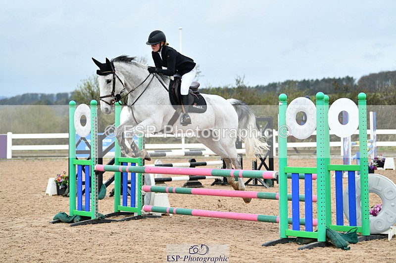 240316A-104853-02811 - Cls 20 British Novice and 90cm Open