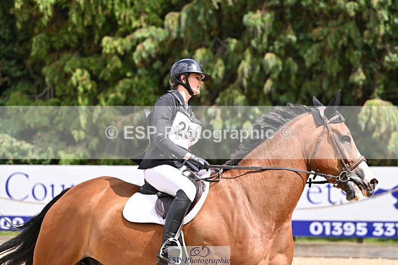 250802A-134248-03361 - F-254-Lucie.Bouchet-HALLOWEEN.NOUV