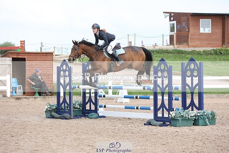 250508-164700-04068 - Cls 12 Snr Newcomers