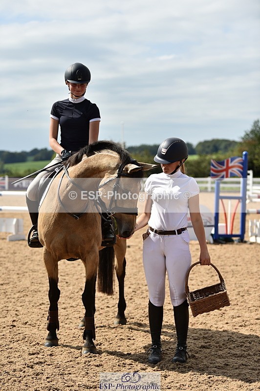 230903A-142824-05093 - Cls 20 Pony Newcomers & 1m Open