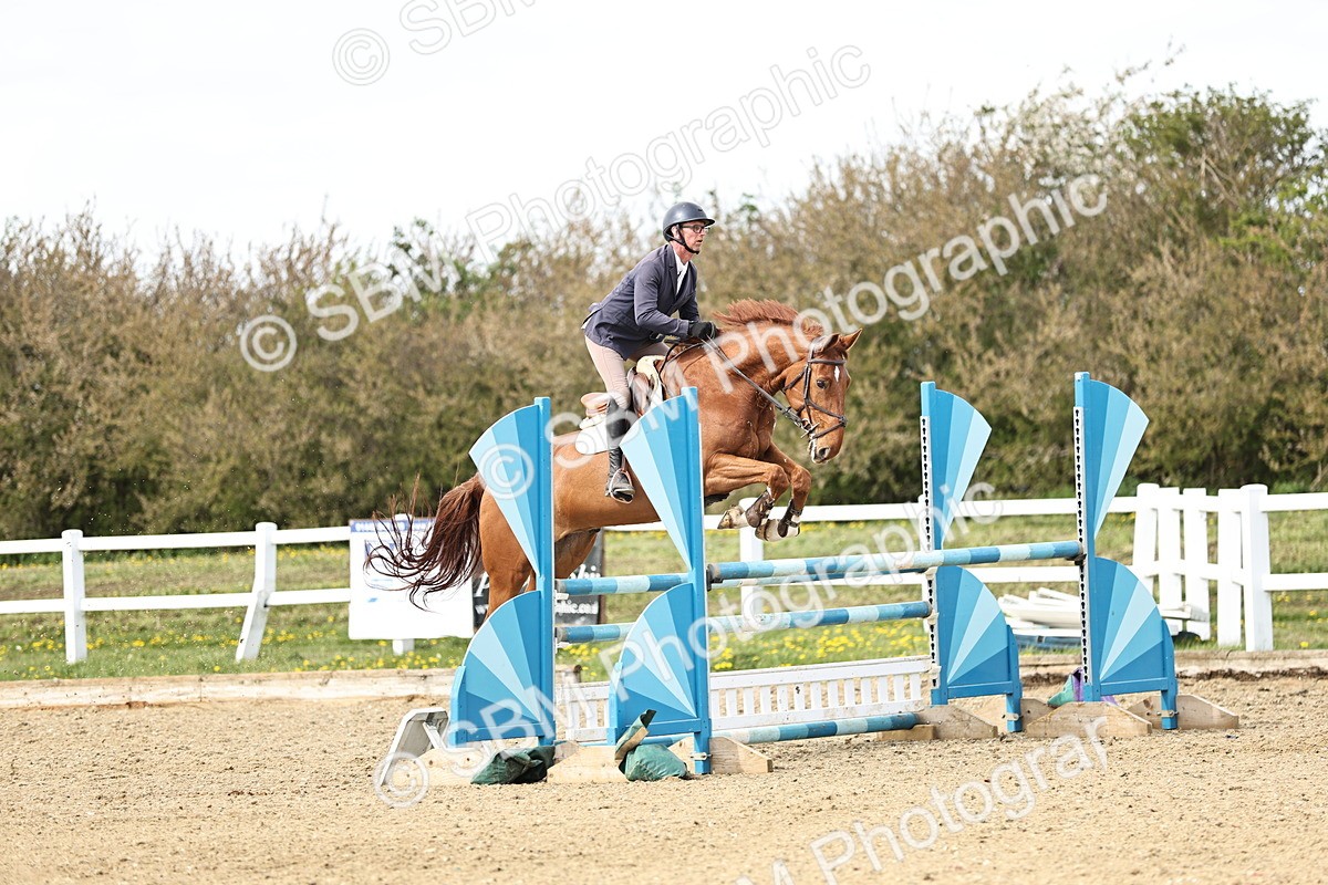 SBM_001381 - Class 4 - Senior Newcomers - 1.10m
