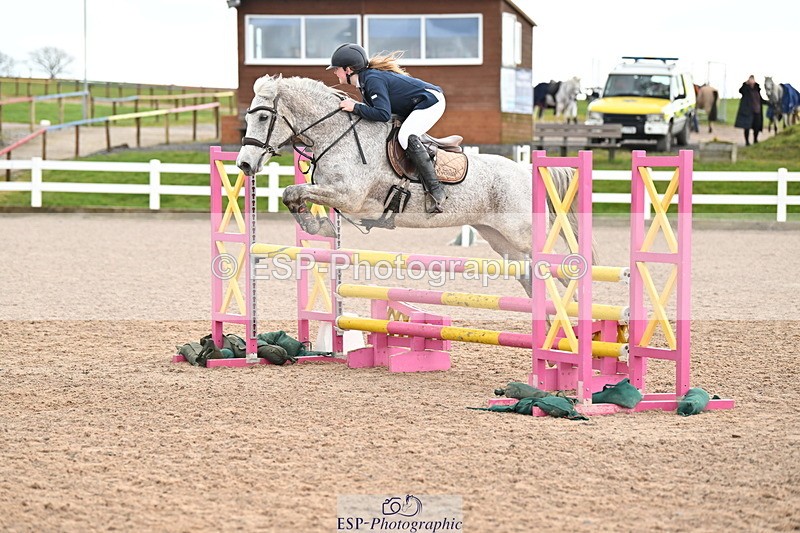 240310A-110128-02206 - Cls 4 Pony Discovery and 90cm Open