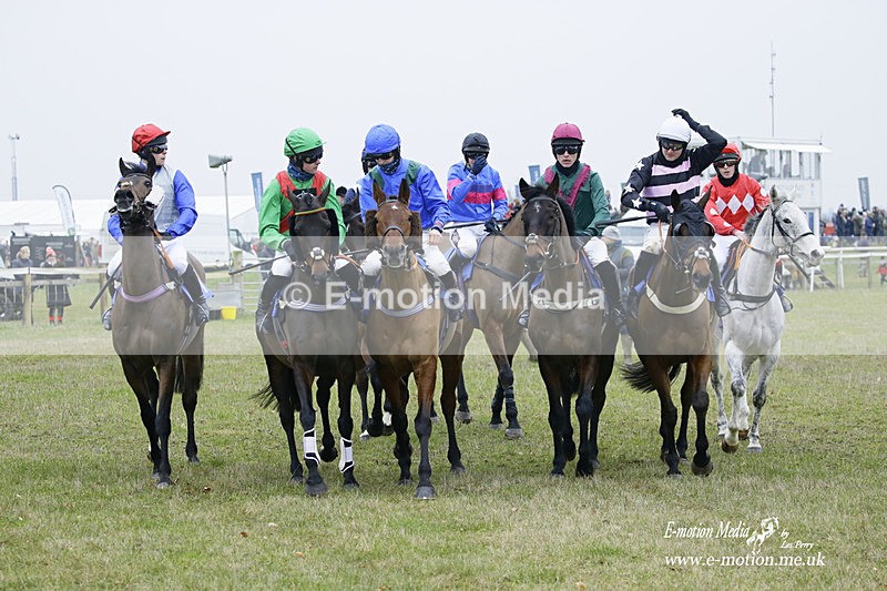 PtP 230122 600 - Cocklebarrow Races - Heythrop Hunt - 23/01/22