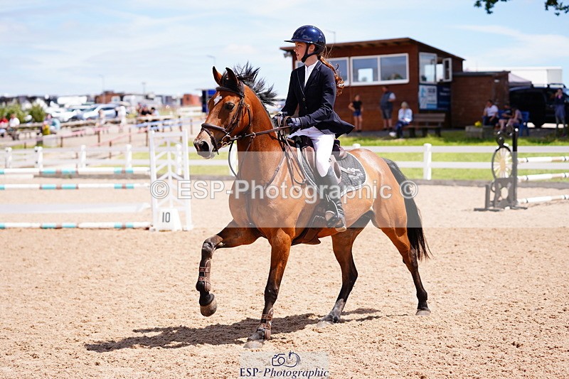 240629A-122718-05335 - Cls 18 Newcomers and 1m Open