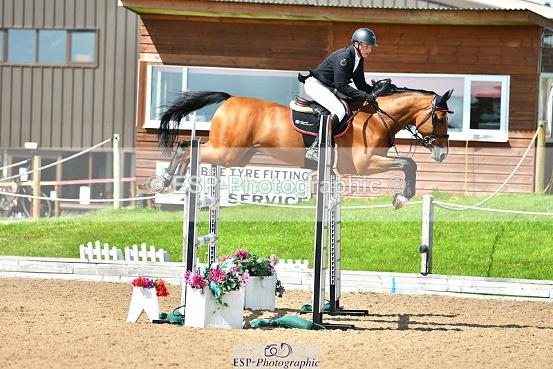 230811A-142711-05776 - Cls 23 Chard Eq 7Yr Old Champs