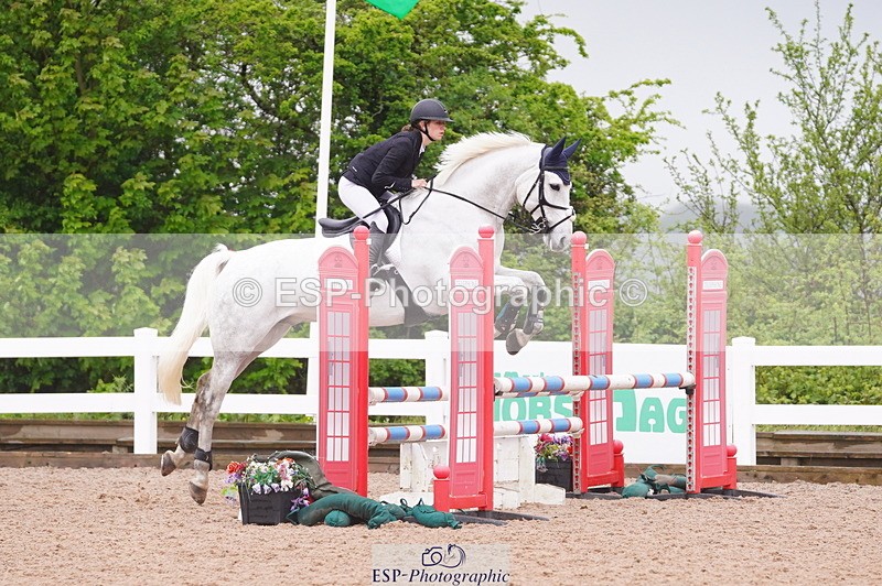 240505A-135320-06181 - Cls 18 & 19 Club & Schools 90cm