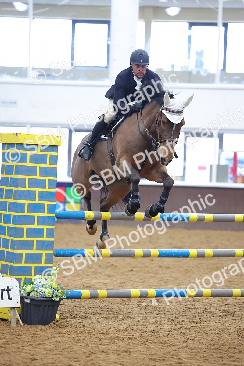 SBM_003067 - Class 8 - Senior Newcomers - 1.10m