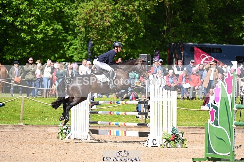 240526-104659-20157 - 325-MIDNIGHT_ENDEAVOUR-Tom_Jackson