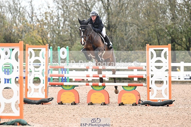 251105-141230-00807 - Cls 06 Fox & 1.20m