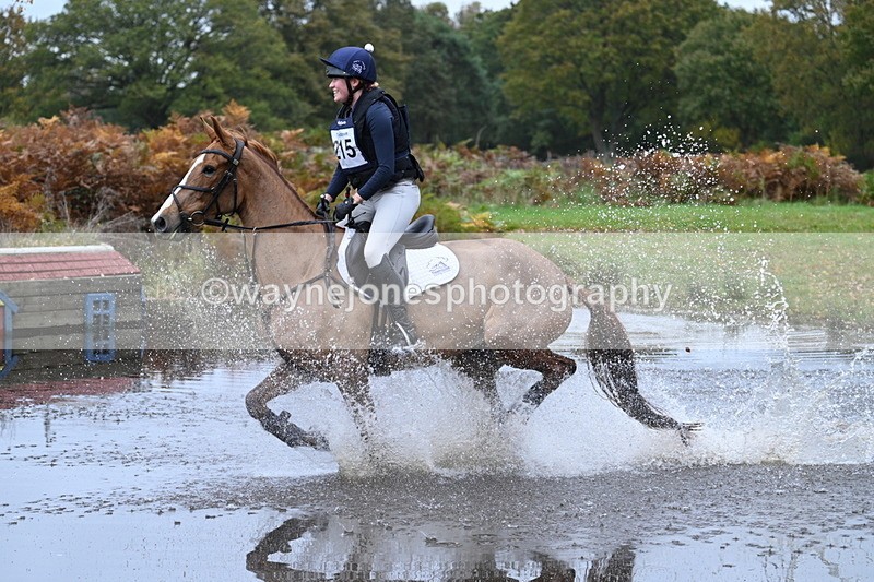 WJ7_2988 - 90cm Cam 2 Water Time 13:29 to 13:47