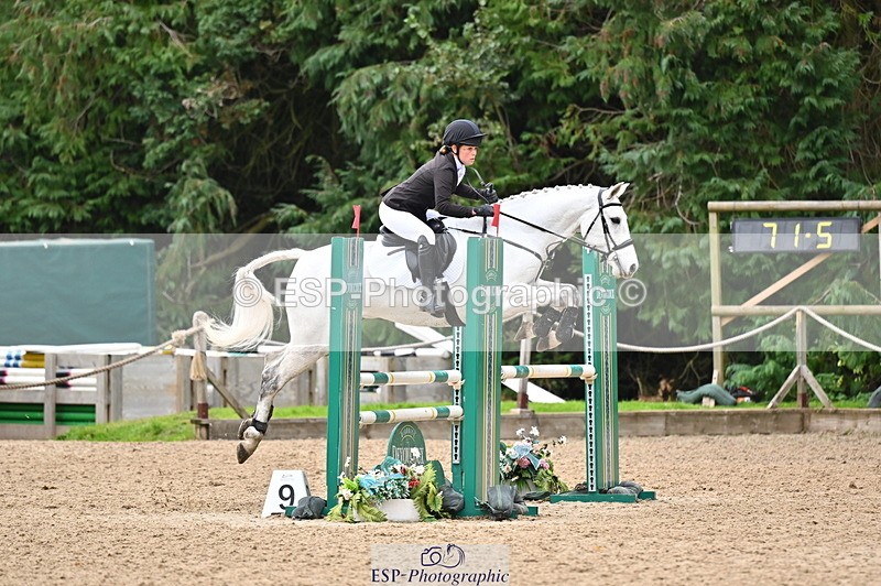 251026A-144252-25223 - G-565-Katie.Maddox