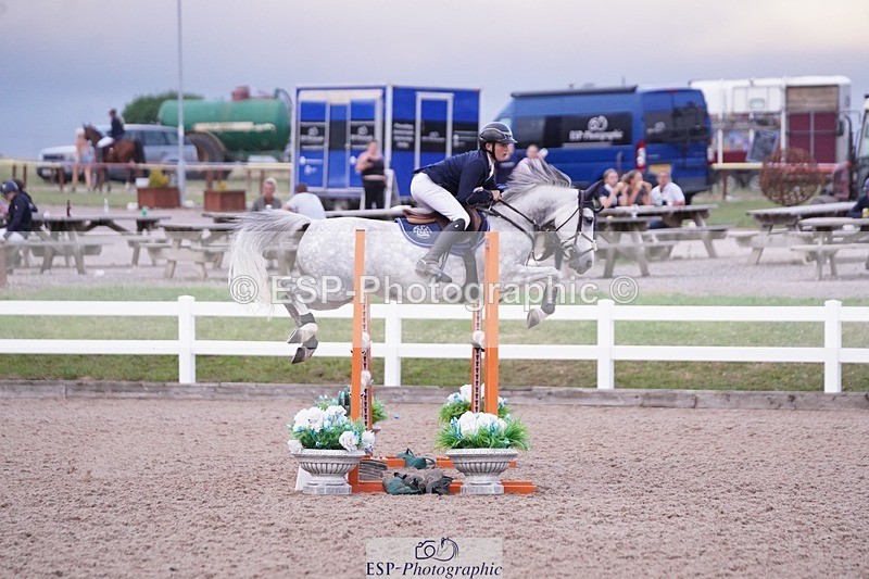 250628-203954-08641 - Cls 26 Pony Foxhunter & 1.10m Open