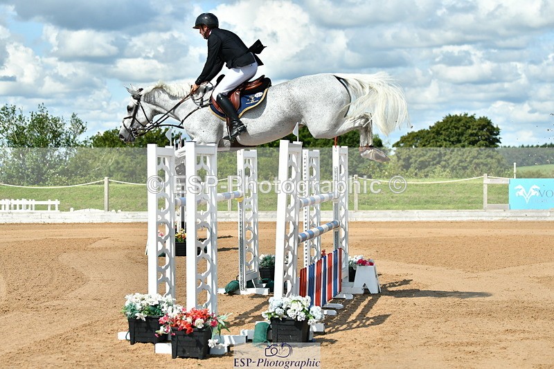 230720A-104728-01970 - Cls 5, 2 Star Medium 1.35m