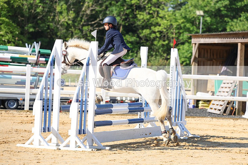 3E7A8653 - Class 2: Junior 70cm